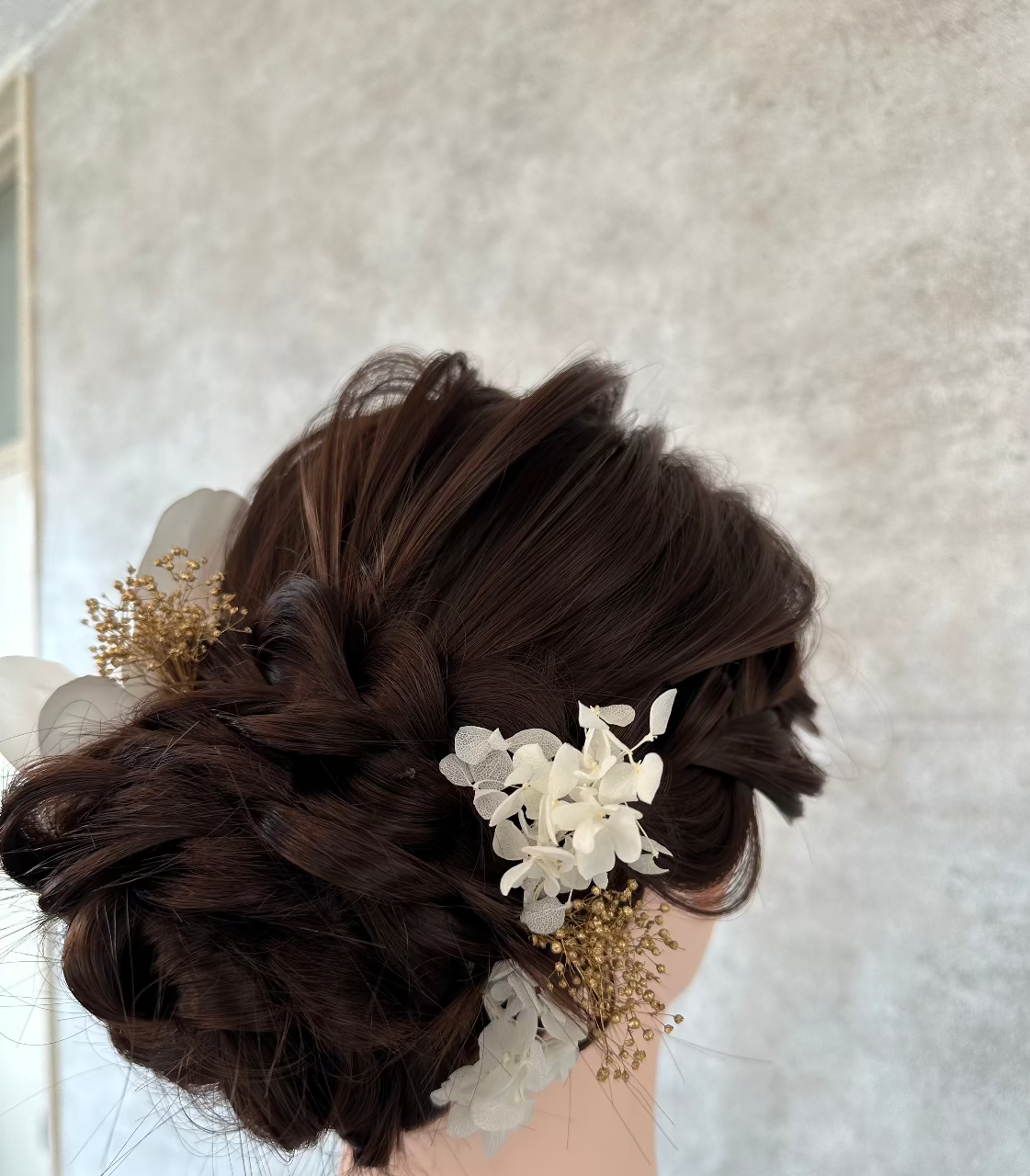 ピンクベージュ胡蝶蘭ヘッドアクセサリー和装髪飾り オシャレ花嫁様金属アレルギー対応ブライダルアクセサリーbijou holic