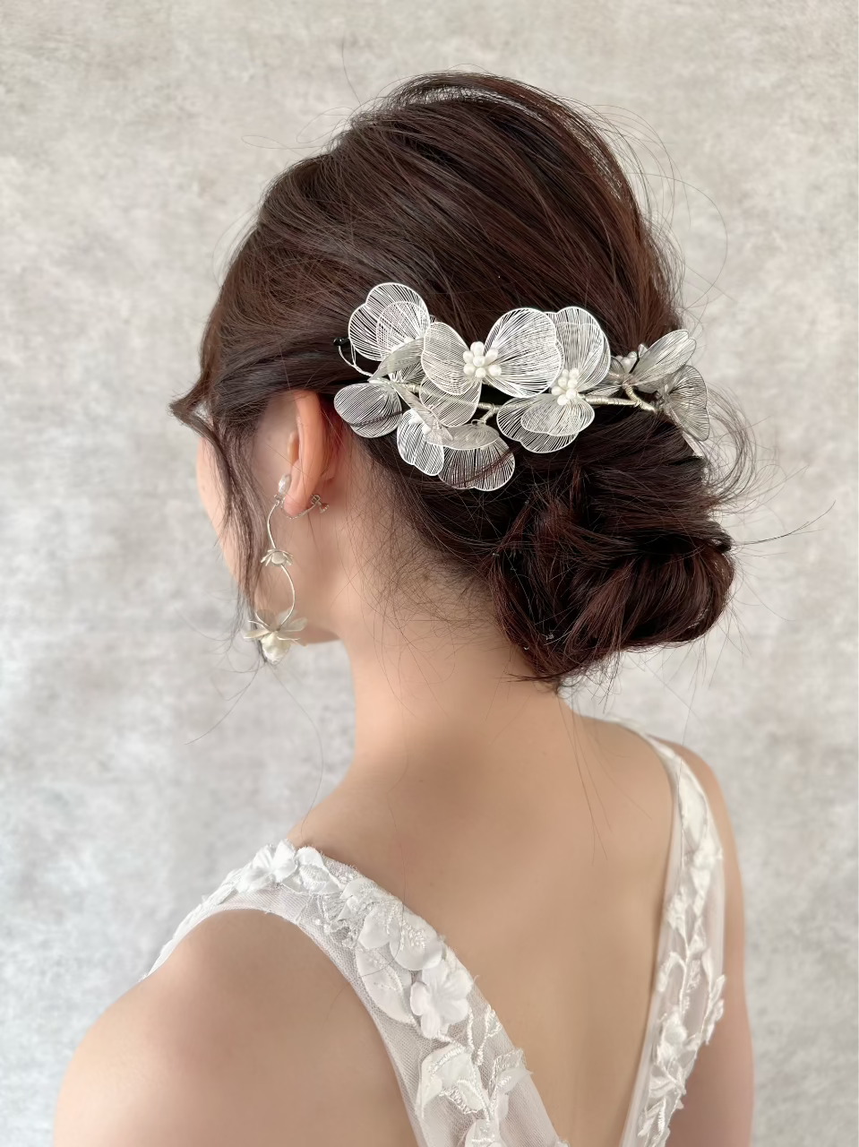 スイートフラワーヘッドドレス オシャレ花嫁様金属アレルギー対応ブライダルアクセサリーbijou holic