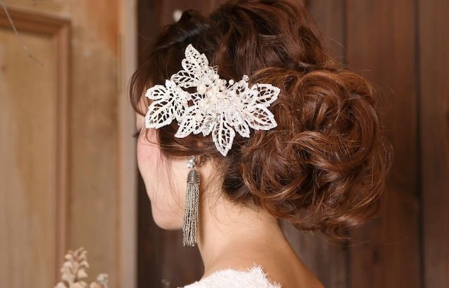 ビジュークローバーシルバービーズタッセルピアス&イヤリング - おしゃれ花嫁様ブライダルアクセサリーの通販bijou holic千葉店舗ビジュークローバーシルバービーズタッセルピアス&イヤリング
