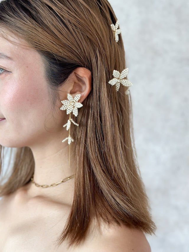 ジョリフルールピアス&イヤリング パールフラワー - おしゃれ花嫁様ブライダルアクセサリーの通販bijou holic千葉店舗ジョリフルールピアス&イヤリング パールフラワー