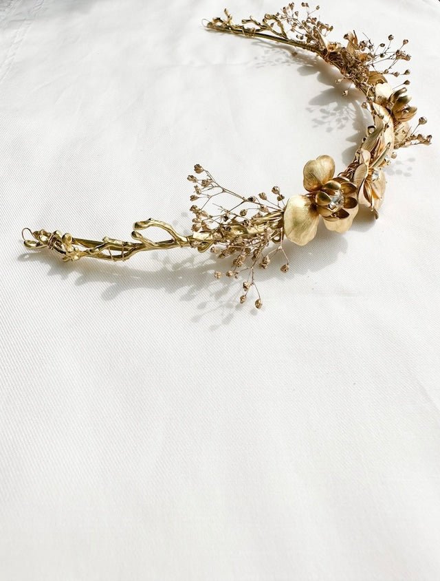 かすみ草ブライダルヘッドドレス  - おしゃれ花嫁様ブライダルアクセサリーの通販bijou holic千葉店舗かすみ草ブライダルヘッドドレス