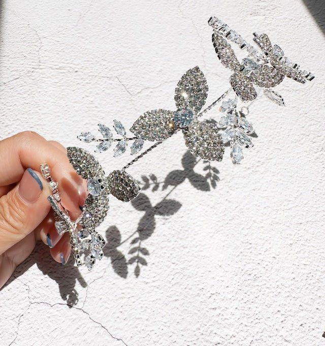 ビジューフラワーブライダルヘッドアクセサリー ヘッドドレス - おしゃれ花嫁様ブライダルアクセサリーの通販bijou holic千葉店舗ビジューフラワーブライダルヘッドアクセサリー ヘッドドレス