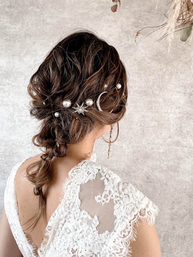 ムーンピン 月ヘアアクセサリー - おしゃれ花嫁様ブライダルアクセサリーの通販bijou holic千葉店舗ムーンピン 月ヘアアクセサリー