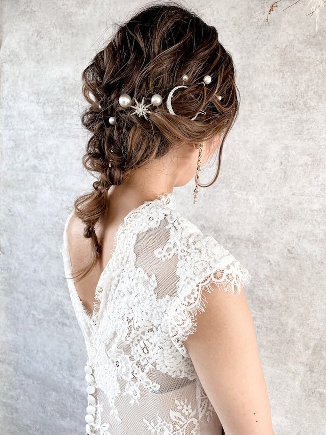 ムーンピン 月ヘアアクセサリー - おしゃれ花嫁様ブライダルアクセサリーの通販bijou holic千葉店舗ムーンピン 月ヘアアクセサリー