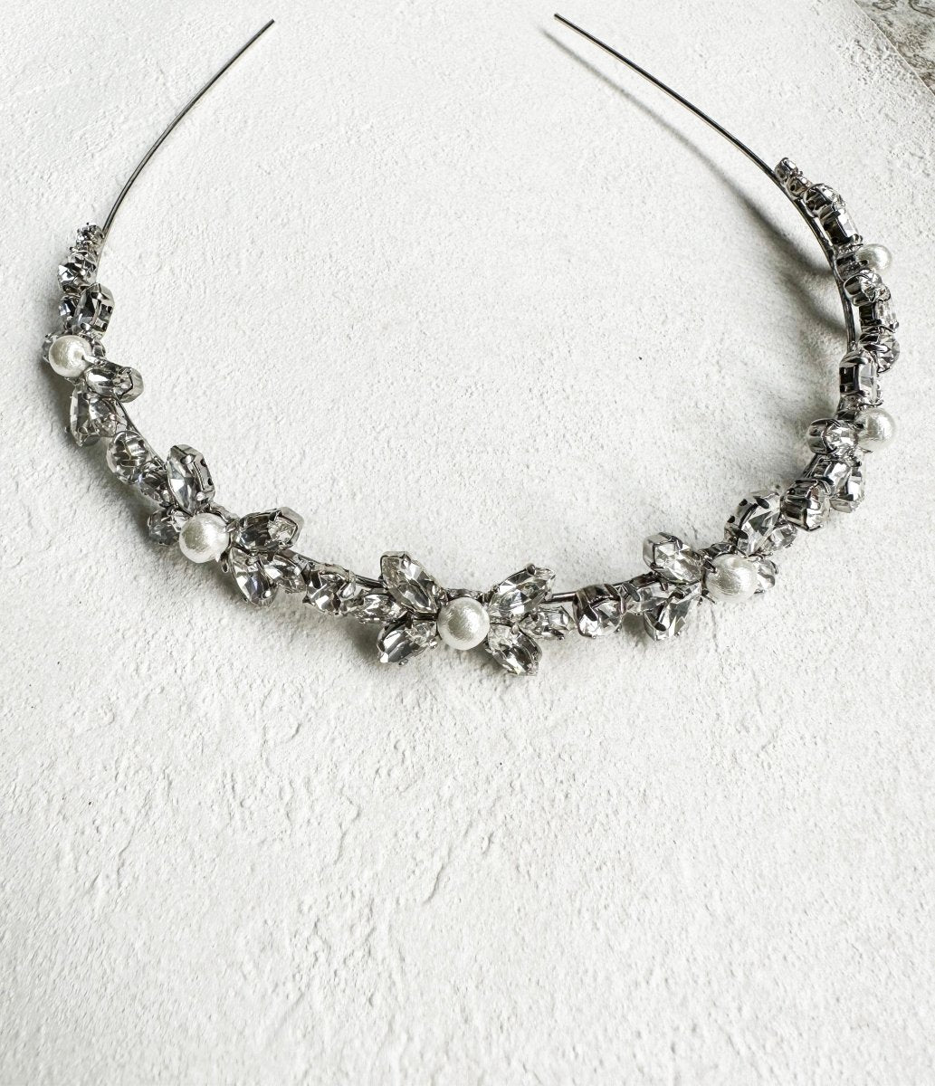 ノーブルスワロフスキーヘッドドレス【レンタルヘッドドレス】 - おしゃれ花嫁様ブライダルアクセサリーの通販bijou holic千葉店舗ノーブルスワロフスキーヘッドドレス【レンタルヘッドドレス】