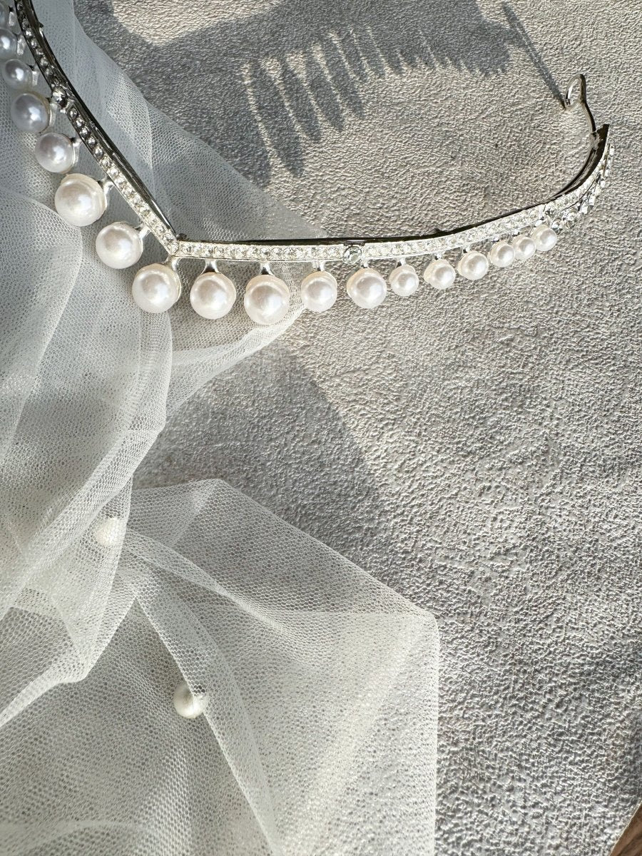 パールエレガントウェディングティアラ 結婚式 花嫁様 - おしゃれ花嫁様ブライダルアクセサリーの通販bijou holic千葉店舗パールエレガントウェディングティアラ 結婚式 花嫁様