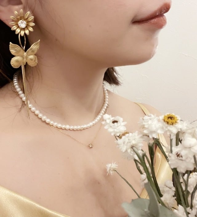 バタフライフラワーピアス&イヤリング - おしゃれ花嫁様ブライダルアクセサリーの通販bijou holic千葉店舗バタフライフラワーピアス&イヤリング