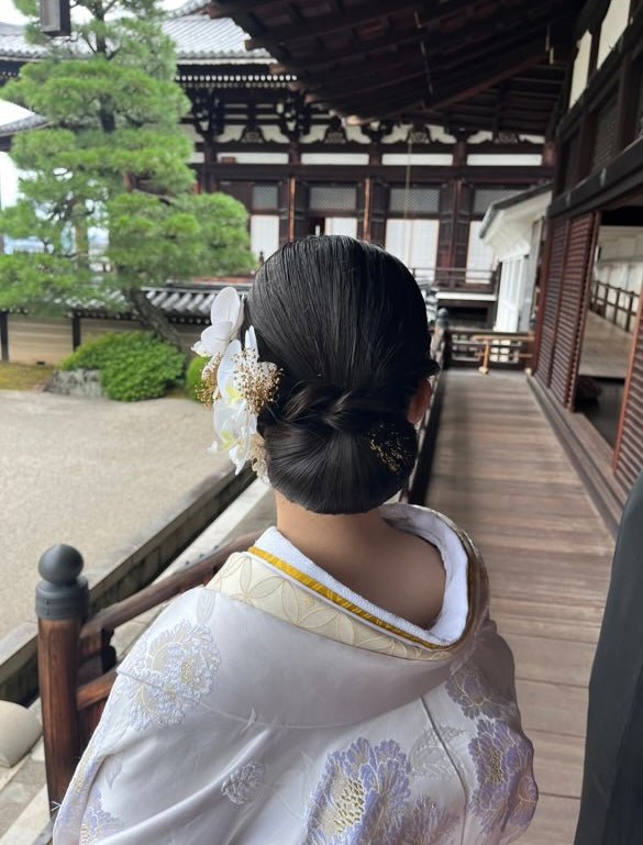 ホワイト胡蝶蘭ヘッドアクセサリー和装髪飾り - おしゃれ花嫁様ブライダルアクセサリーの通販bijou holic千葉店舗ホワイト胡蝶蘭ヘッドアクセサリー和装髪飾り