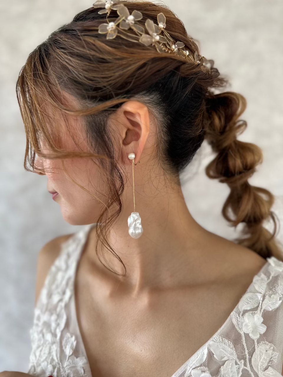 オイスターパールスイングブライダルピアス＆イヤリング オシャレ花嫁様金属アレルギー対応ブライダルアクセサリーbijou holic