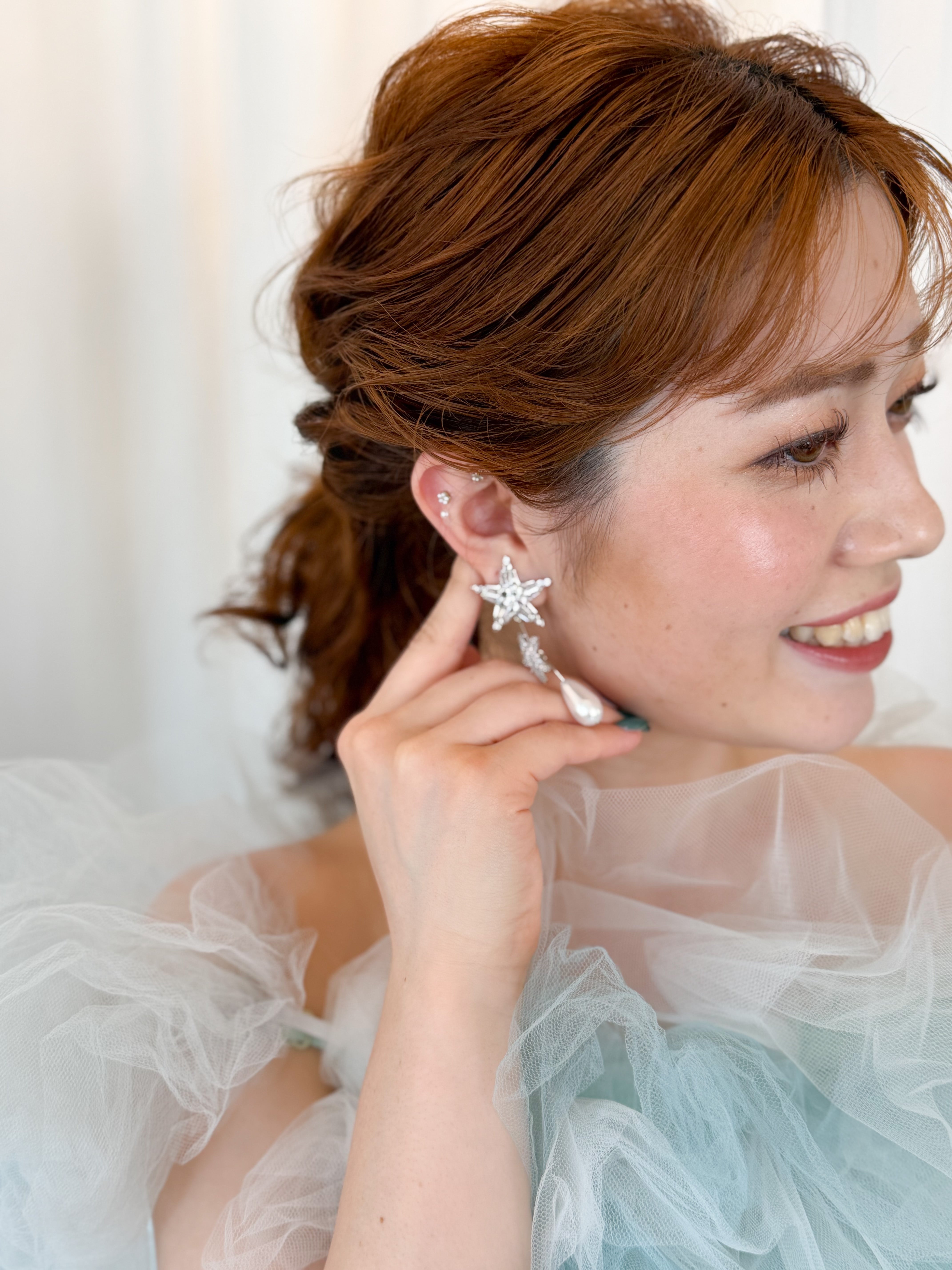 ステラ・ビジューピアス&イヤリング 星 大ぶり スイング – おしゃれ