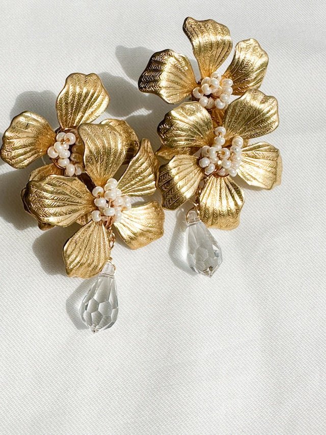 ダブルアンティークフラワー　ピアス＆イヤリング　オシャレ花嫁様 - おしゃれ花嫁様ブライダルアクセサリーの通販bijou holic千葉店舗ダブルアンティークフラワー　ピアス＆イヤリング　オシャレ花嫁様