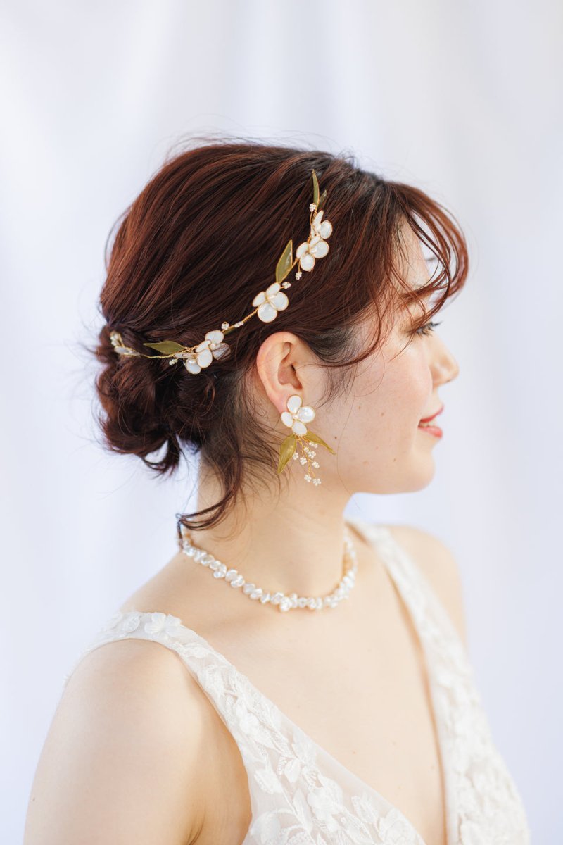 フラワーガーデンブライダルヘッドアクセサリー - おしゃれ花嫁様ブライダルアクセサリーの通販bijou holic千葉店舗フラワーガーデンブライダルヘッドアクセサリー