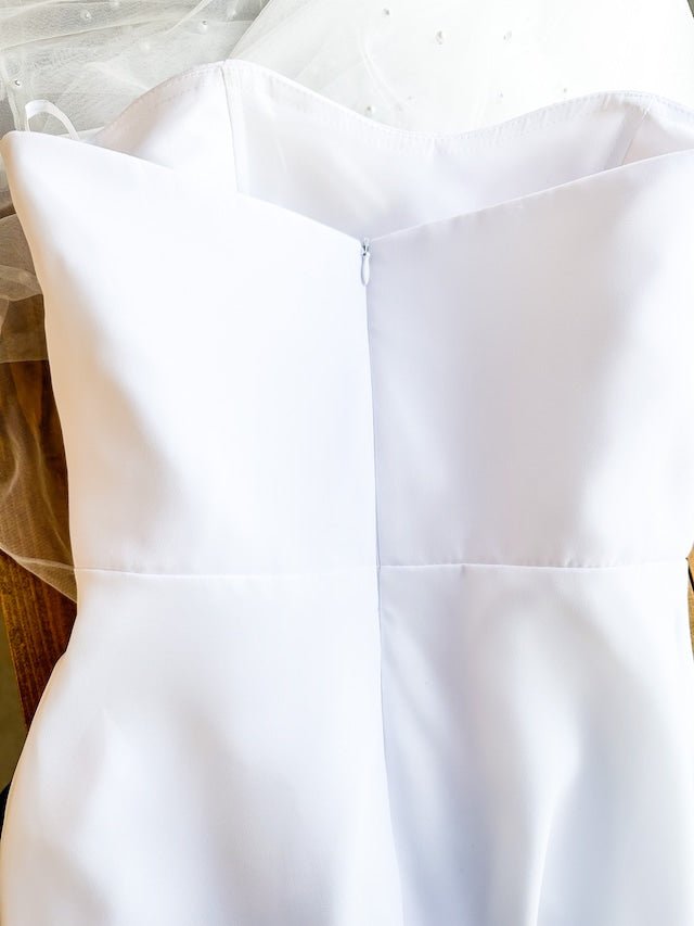 前撮りドレス　新品未使用 門りょうちゃん着用☆XSサイズあり【Glossy/グロッシー