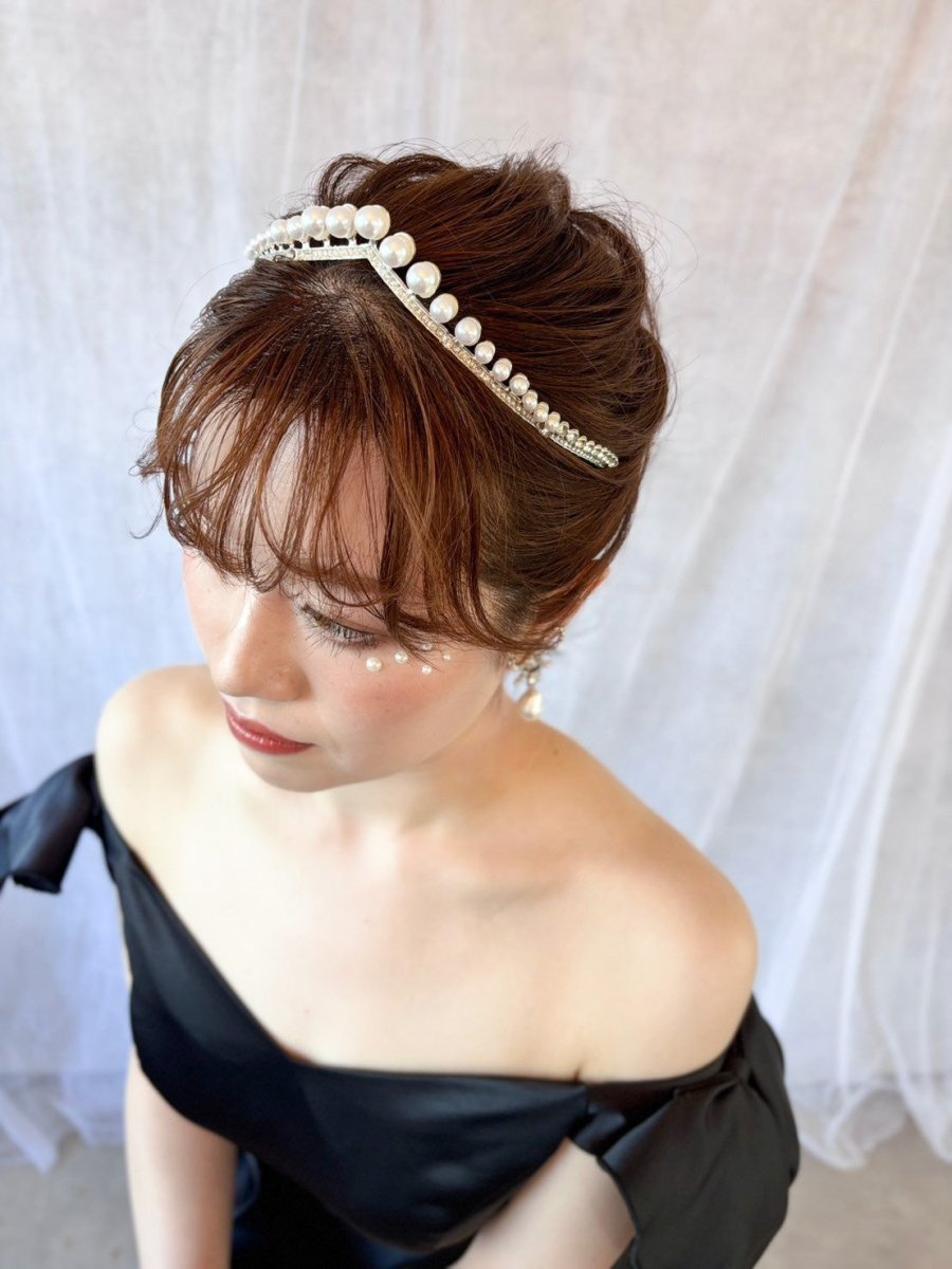 パールエレガントウェディングティアラ　結婚式　花嫁様 - おしゃれ花嫁様ブライダルアクセサリーの通販bijou holic千葉店舗パールエレガントウェディングティアラ　結婚式　花嫁様