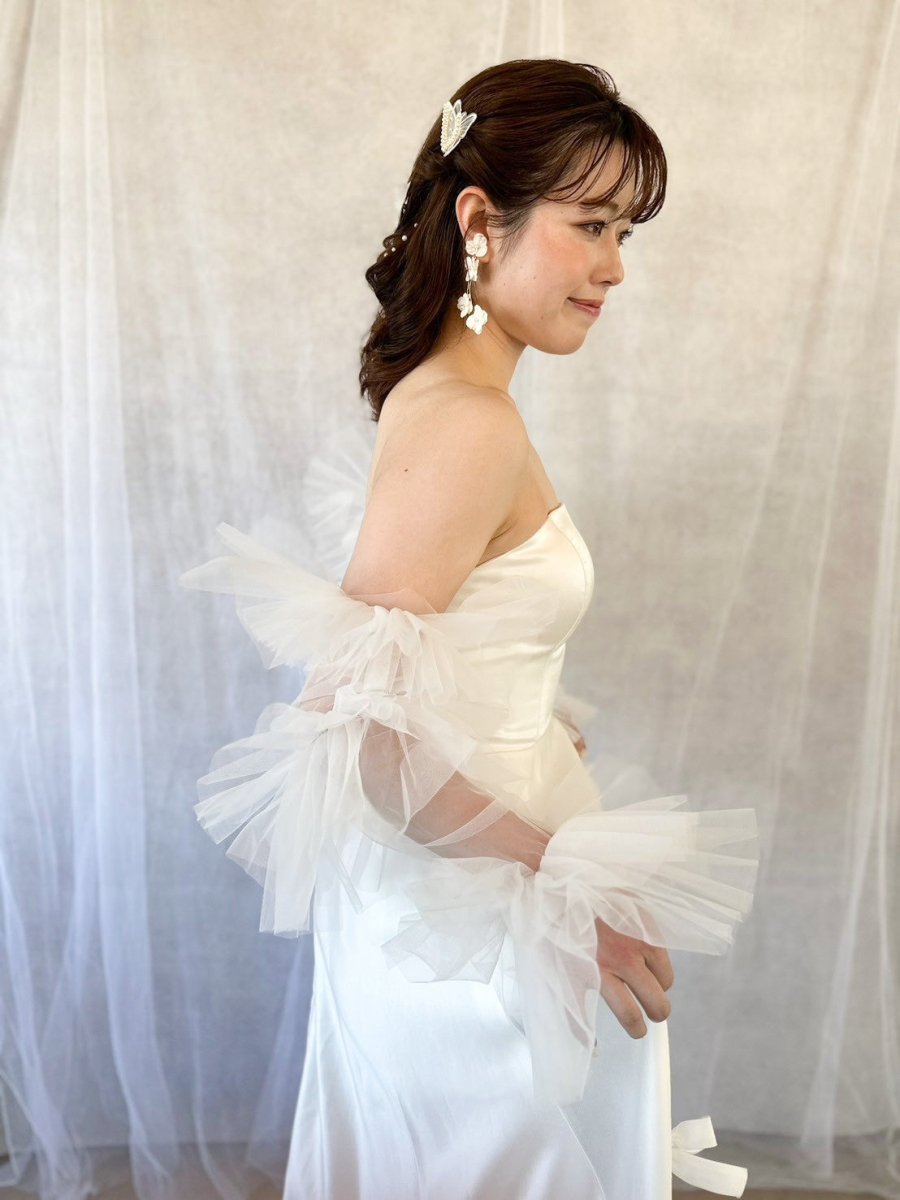 ホワイトフラワーブルームピアス＆イヤリング　結婚式　花嫁 - おしゃれ花嫁様ブライダルアクセサリーの通販bijou holic千葉店舗ホワイトフラワーブルームピアス＆イヤリング　結婚式　花嫁