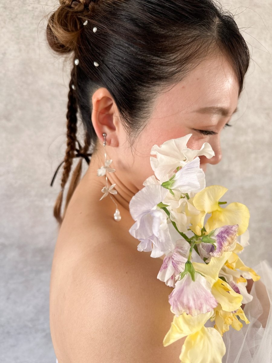 シルバーチェーンダブルフラワーピアス＆イヤリング　大ぶり　結婚式に - おしゃれ花嫁様ブライダルアクセサリーの通販bijou holic千葉店舗シルバーチェーンダブルフラワーピアス＆イヤリング　大ぶり　結婚式に