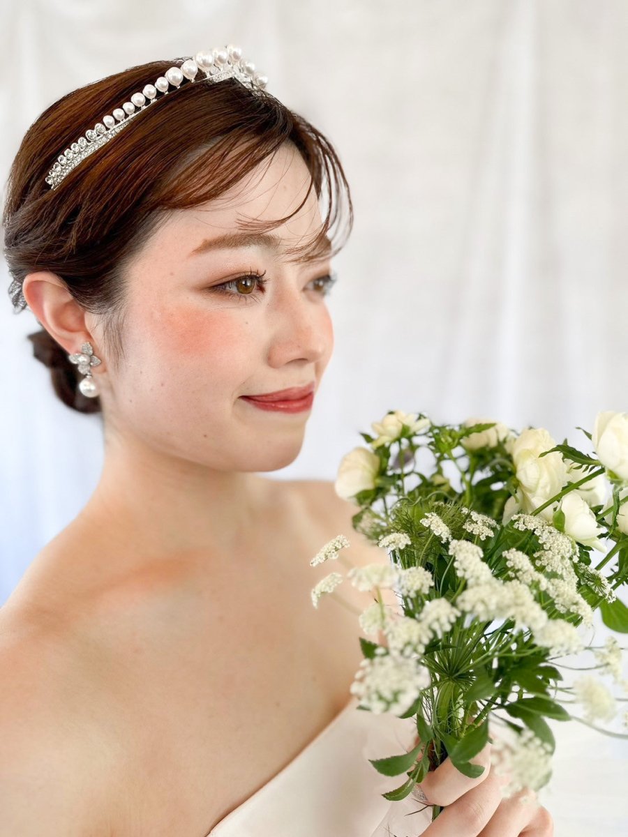 パールエレガントウェディングティアラ　結婚式　花嫁様 - おしゃれ花嫁様ブライダルアクセサリーの通販bijou holic千葉店舗パールエレガントウェディングティアラ　結婚式　花嫁様