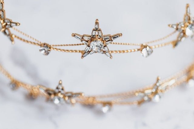 エトワールヘッドドレス　星カチューシャ - おしゃれ花嫁様ブライダルアクセサリーの通販bijou holic千葉店舗エトワールヘッドドレス　星カチューシャ