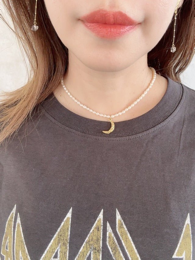 淡水パールムーンネックレス - おしゃれ花嫁様ブライダルアクセサリーの通販bijou holic千葉店舗淡水パールムーンネックレス